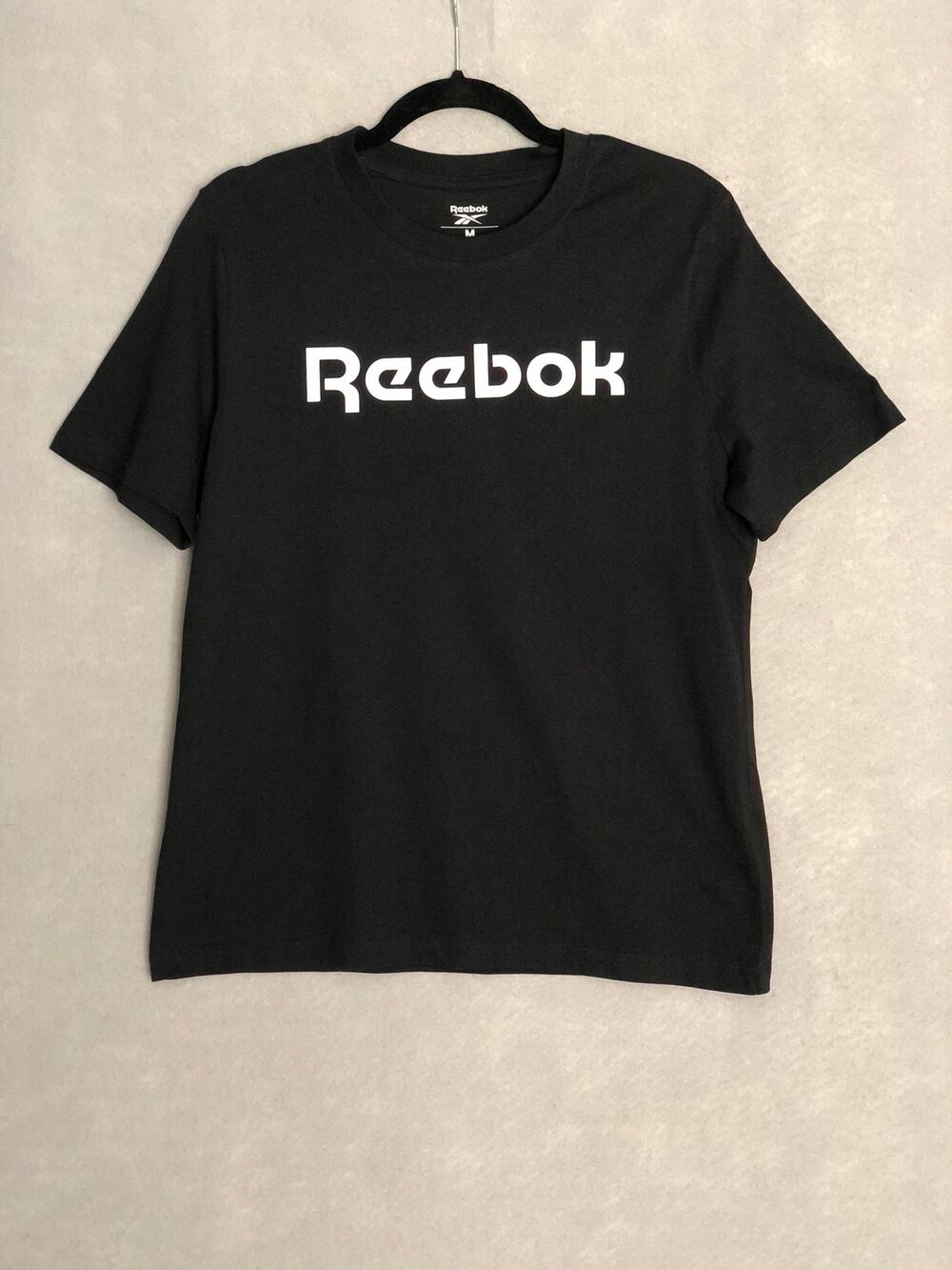 Reebok Read Graphic T-Shirt Crew Neck Black Women's Medium NEW